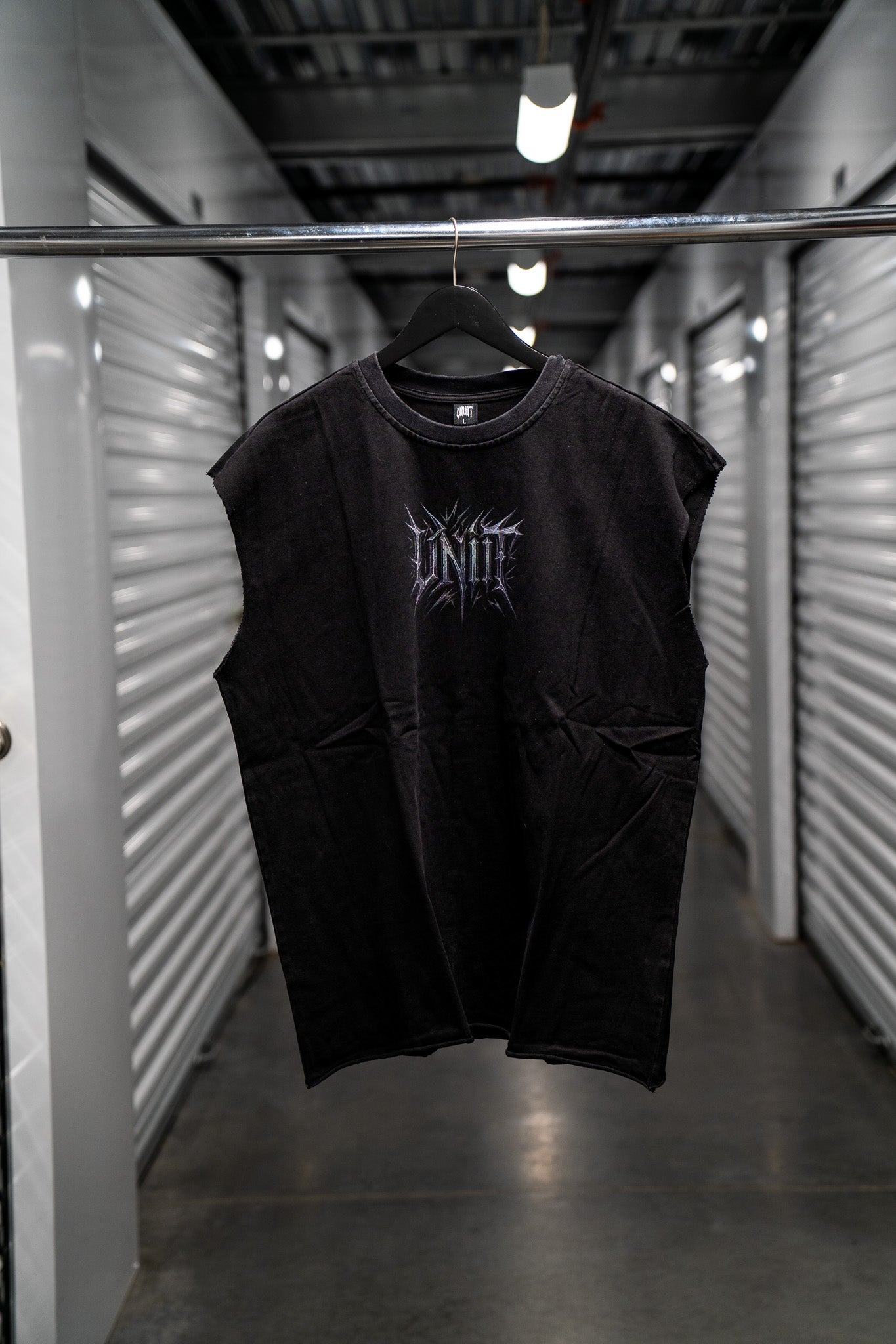 Forged cut sleeve tank
