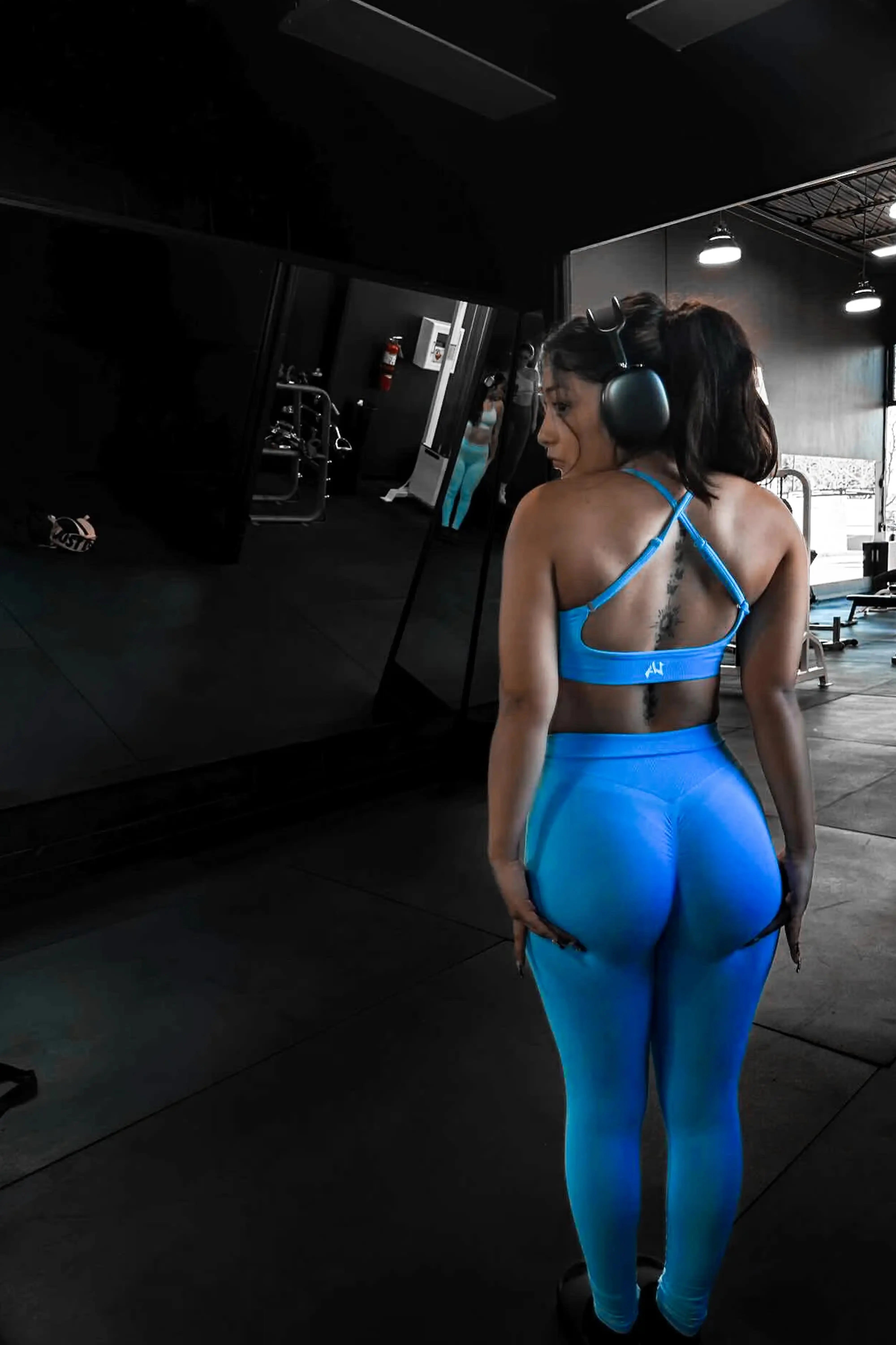 Baby blue leggings